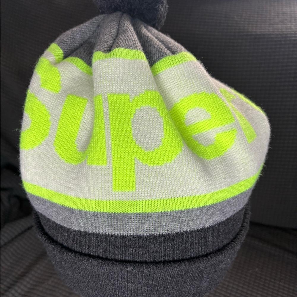 Superdry Charcoal and Neon Yellow Beanie - Picture 1 of 3